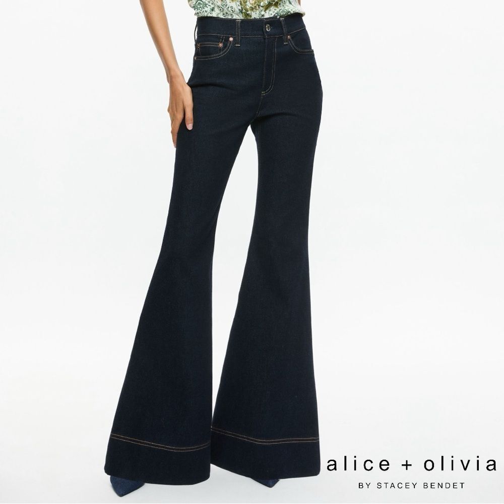 Alice + Olivia **NWT** SB High Rise Bell Flare Leg Jean in Dark Rinse Blue Denim